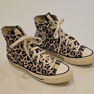 Converse High-Top Sneakers in Leopard Print Size 7 Women's & Men's Size 5